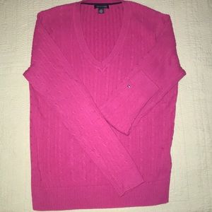 Tommy Hilfigar light weight cable knit sweater